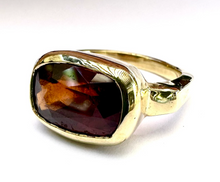 Load image into Gallery viewer, Garnet