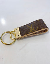 Load image into Gallery viewer, Louis Vuitton Key Rings