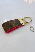 Load image into Gallery viewer, Louis Vuitton Key Rings