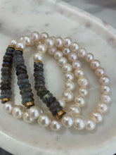 Load image into Gallery viewer, Labradorite + Pearls