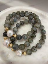 Load image into Gallery viewer, Labradorite + Pearl

