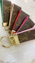 Load image into Gallery viewer, Louis Vuitton Key Rings