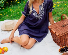 Load image into Gallery viewer, Germaine des Pres, Paris