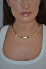 Load image into Gallery viewer, Vintage Gold Omega Necklace &quot;ELLE&quot;
