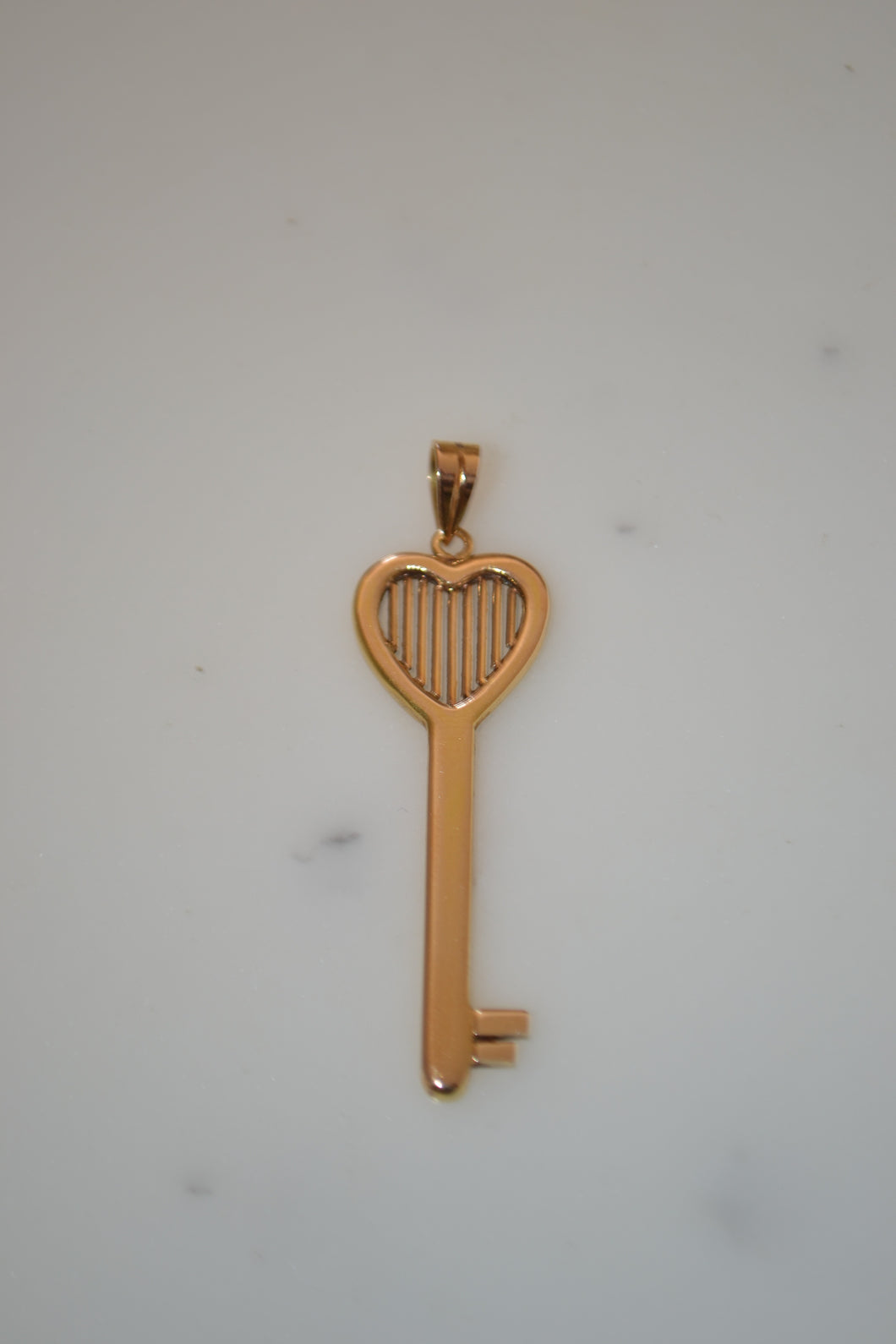 Vintage Gold Key Pendant 