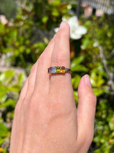 Load image into Gallery viewer, Vintage 5 Stone Ring &quot;MERIDIEN&quot;
