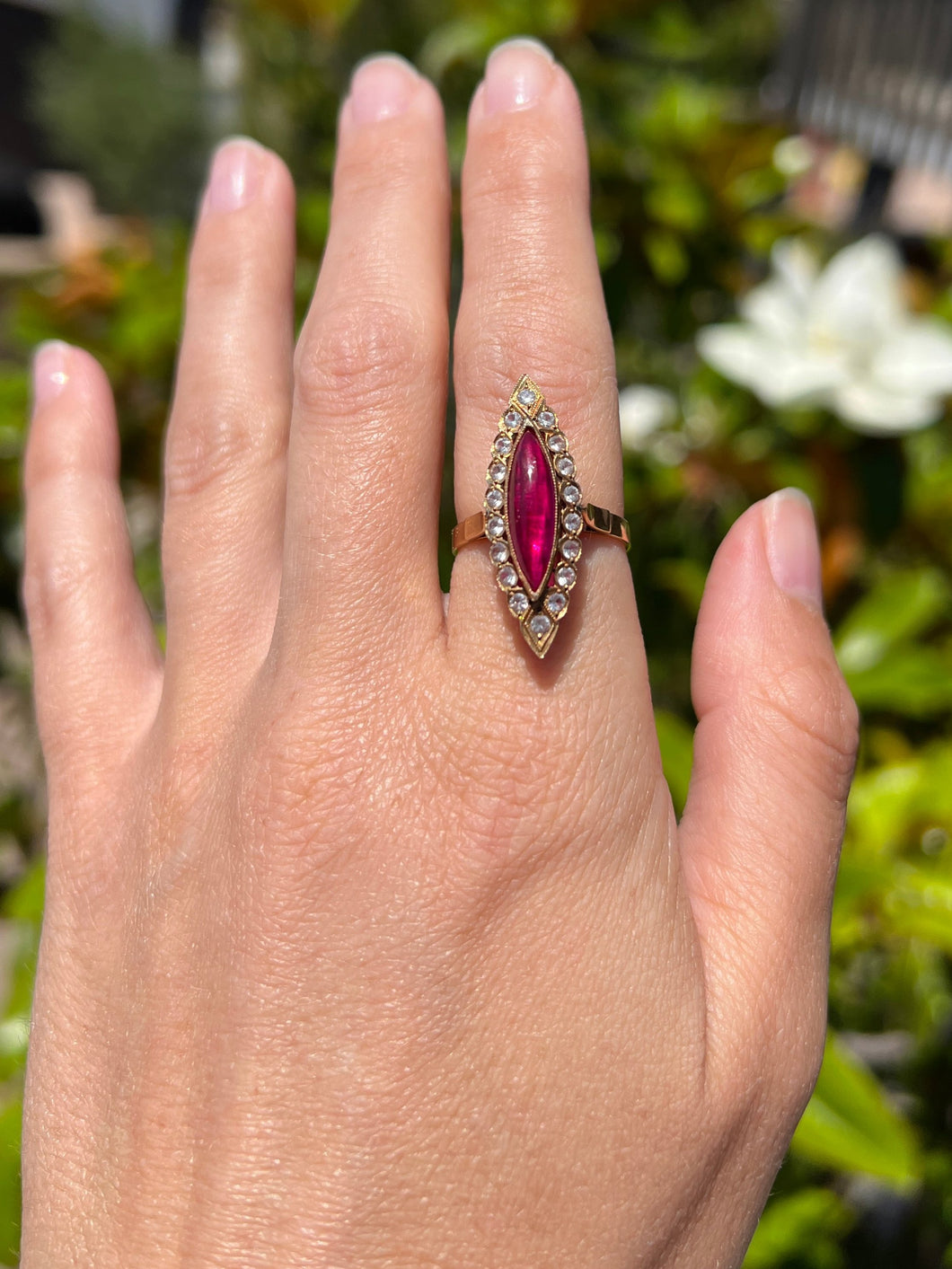 Vintage Red Stone Ring 