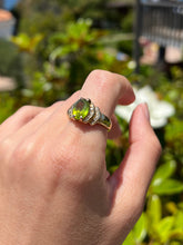 Load image into Gallery viewer, Vintage Peridot Ring &quot;ANTIBES&quot;
