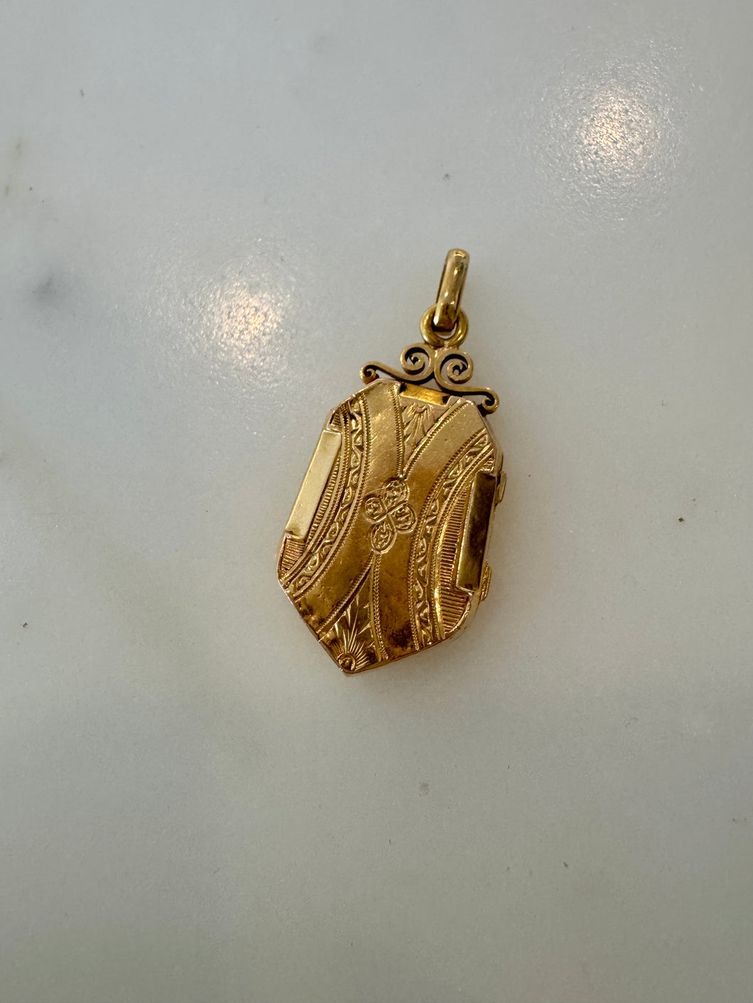 Vintage Locket 18kt