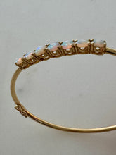 Load image into Gallery viewer, Vintage Opal Bracelet 14kt
