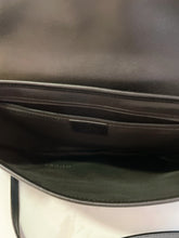 Load image into Gallery viewer, Vintage Gucci Shoulder Chain Link Bag
