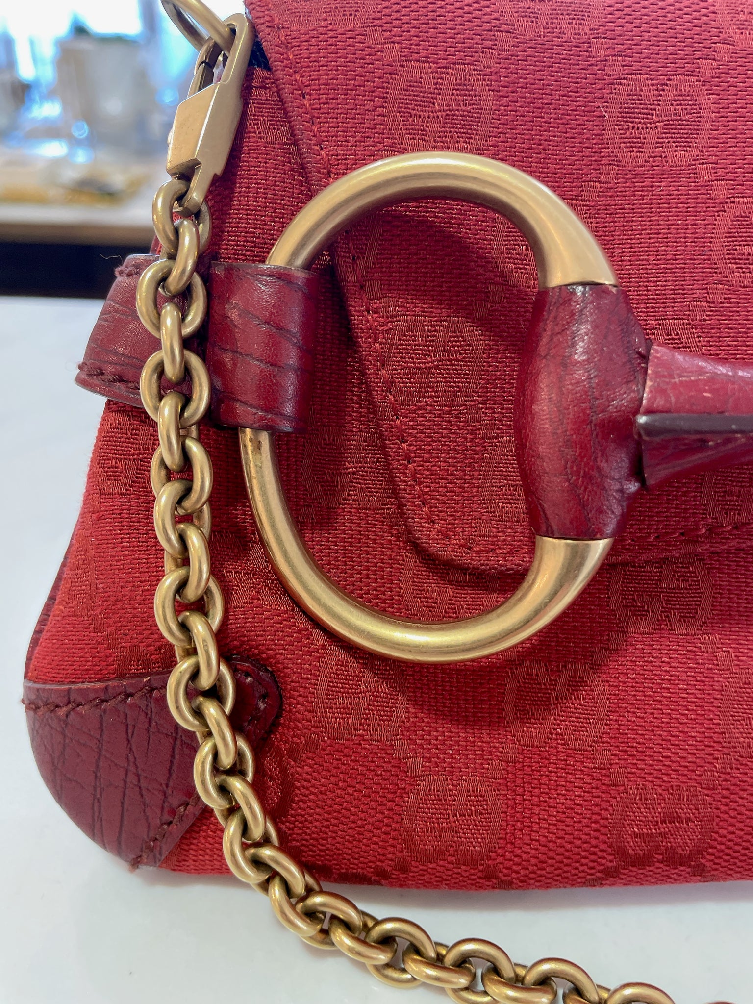 Gucci Horsebit Chain Strap Clutch