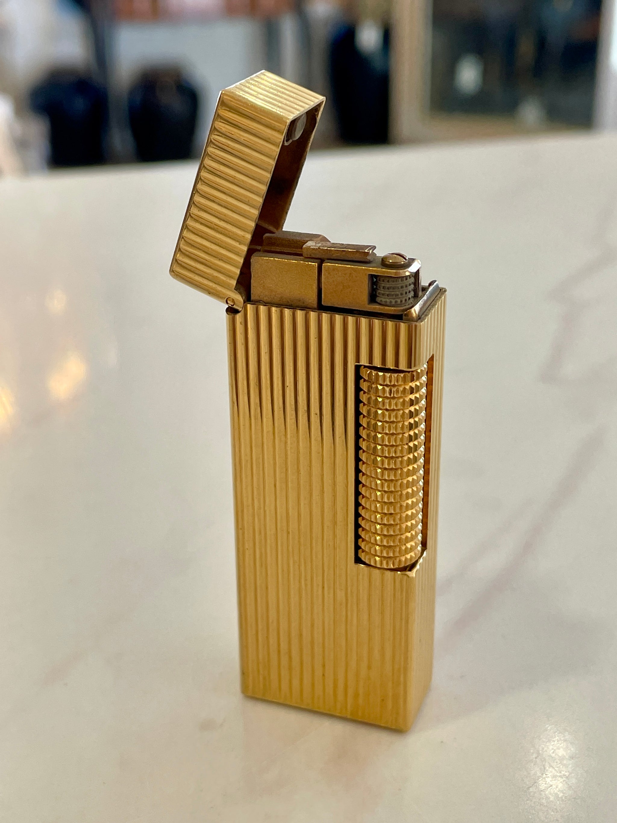 Vintage Dunhill Lighter – Arrow&Branch Home