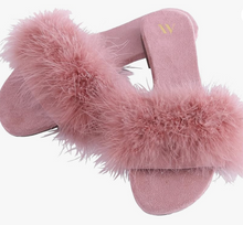 Load image into Gallery viewer, Feather Slippers
