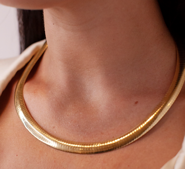 Vintage Gold Omega Necklace 