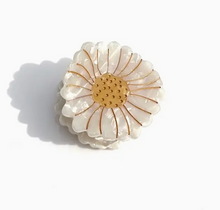 Load image into Gallery viewer, Hair Claw Clips
