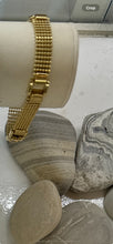 Load image into Gallery viewer, Vintage Mesh Gold Bracelet
