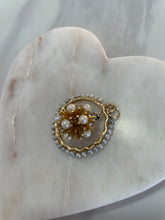 Load image into Gallery viewer, Seed Pearl Sputnik Pendant/Charm
