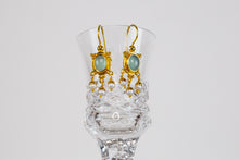 Load image into Gallery viewer, Earrings Goldtone w/Stone - pair
