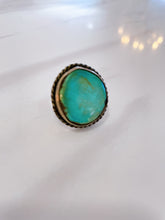 Load image into Gallery viewer, Turquoise Round Ring
