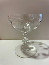 Load image into Gallery viewer, Crystal Coupes &quot;Leaf&quot; Set/6 Vintage
