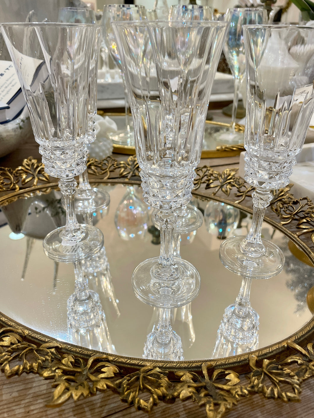 Set of 5 vintage crystal champagne glasses - Curiosa Cabinet