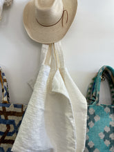 Load image into Gallery viewer, Linen Shopping/Beach Bag
