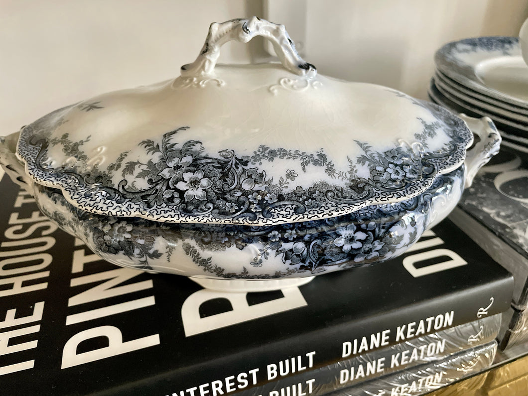 Antique Blue/White Tureen by Alfred Meakin