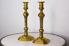 Load image into Gallery viewer, Brass Candlesticks pair
