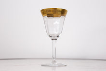 Load image into Gallery viewer, Gold Rimmed Wine Glass Set/4
